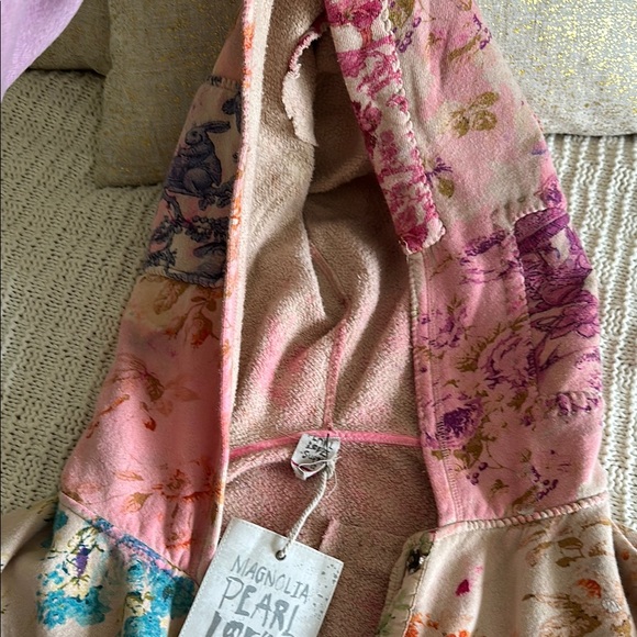 Magnolia Pearl Cotton Mirabeau Floral Patchwork Hooded Jacket - Picture 5 of 8